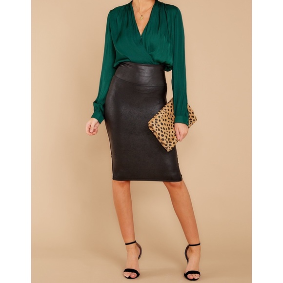 Spanx Faux Leather Pencil Skirt - Picture 2 of 6